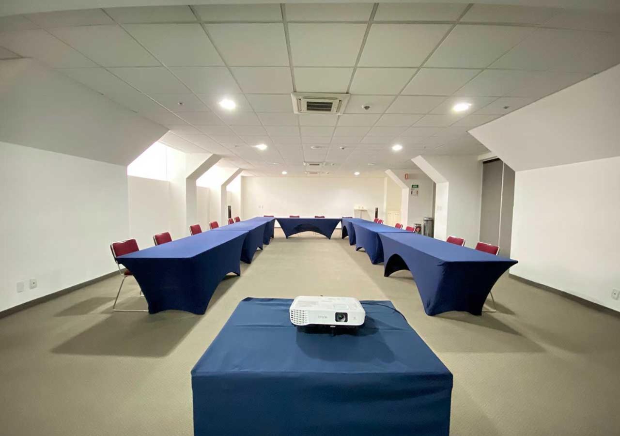 Hotel Mx Forum Buenavista เม็กซิโกซิตี้ ภายนอก รูปภาพ